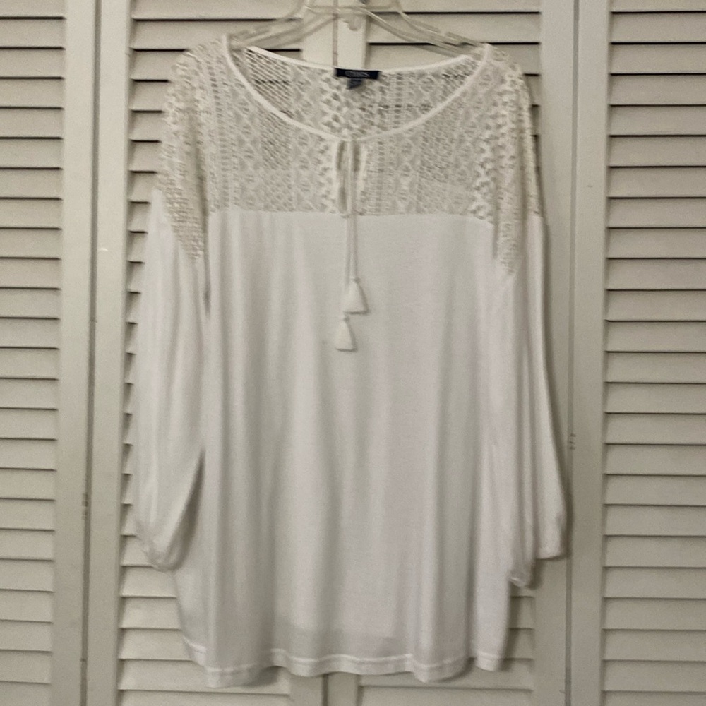 Chaps women’s white with crocet long sleeve tunic size 2X